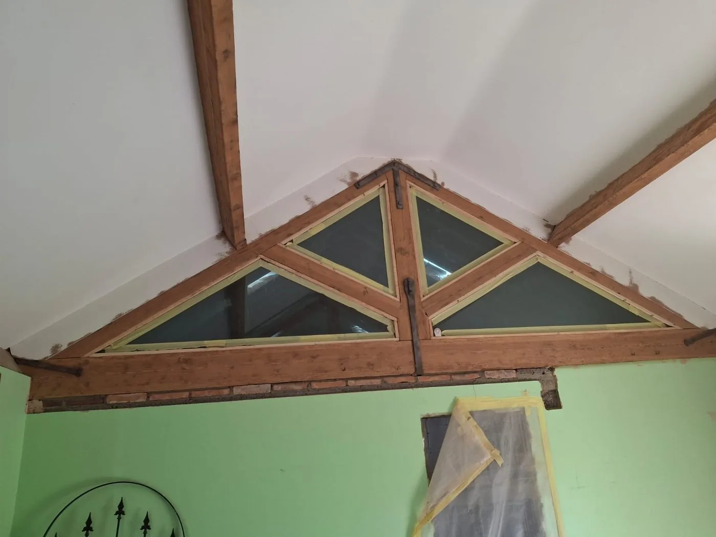 Freshly prepared interior oak beam showing an even natural timber surface